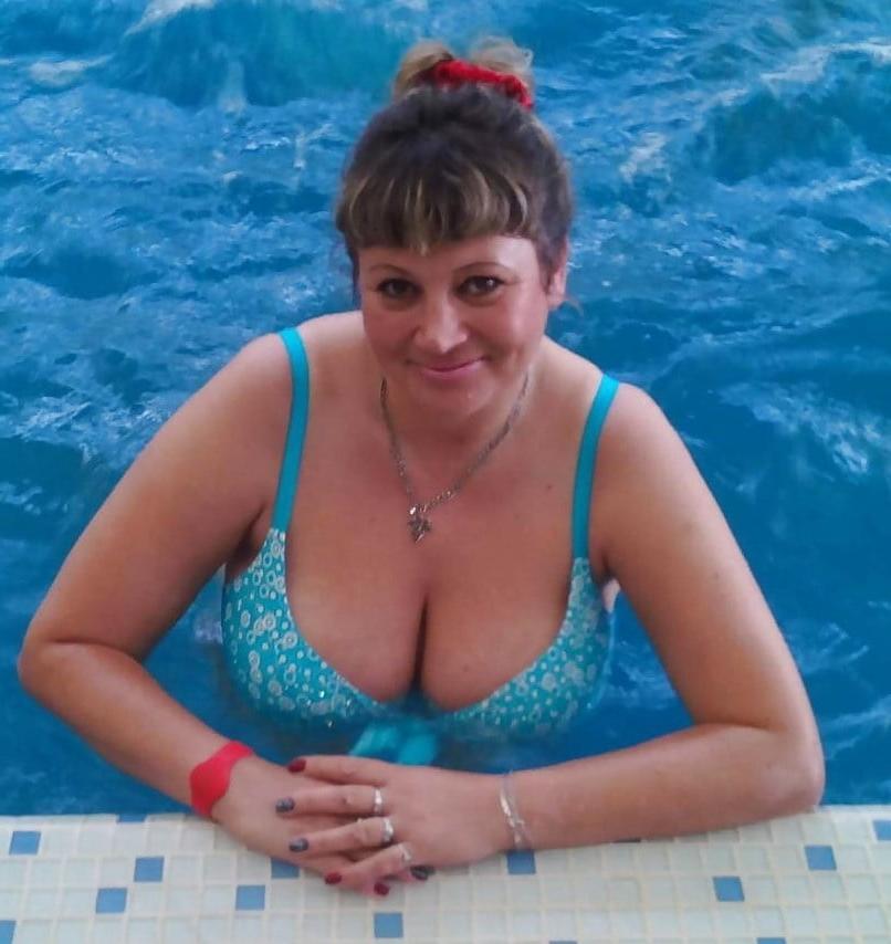 20P NIce chubby tits