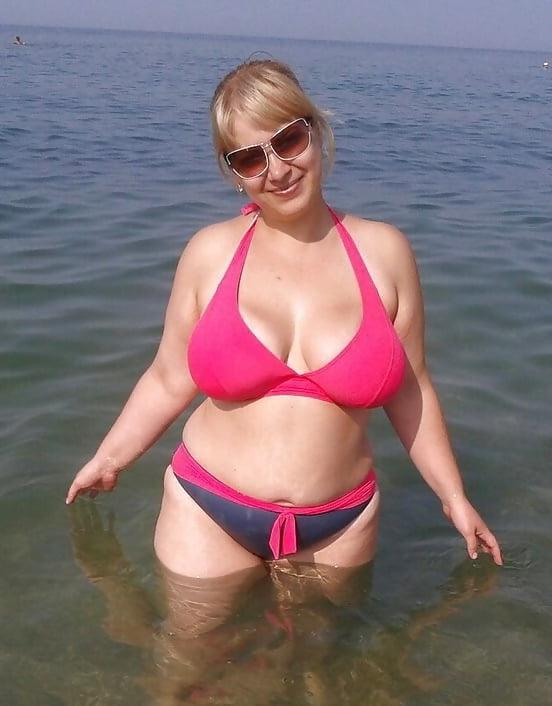 20P NIce chubby tits