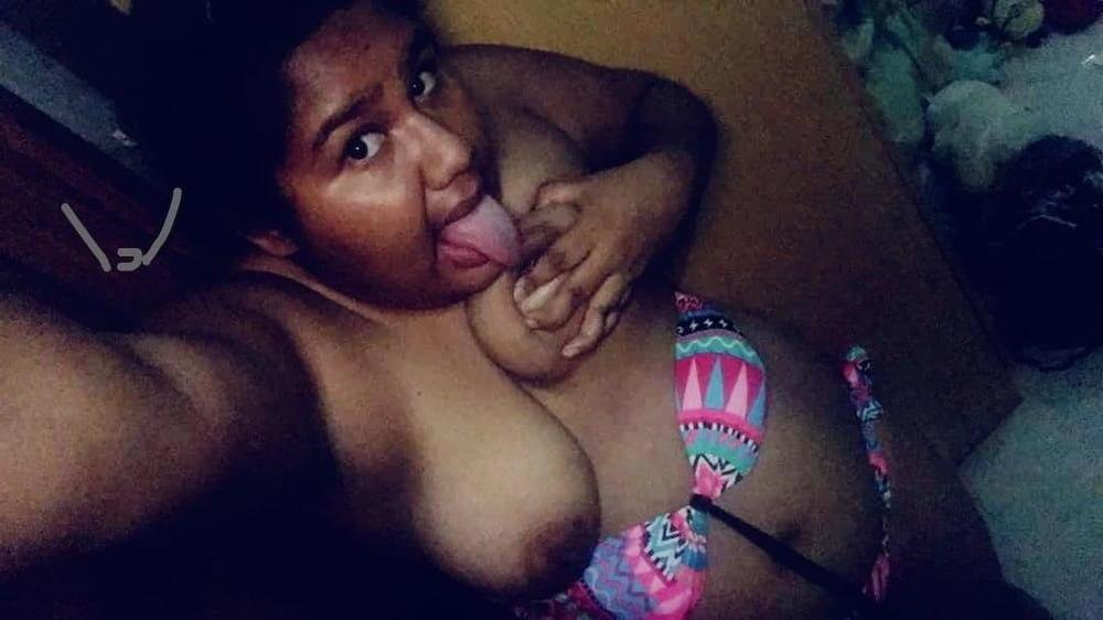 7P Chubby Central Pink Pussy 2k2k