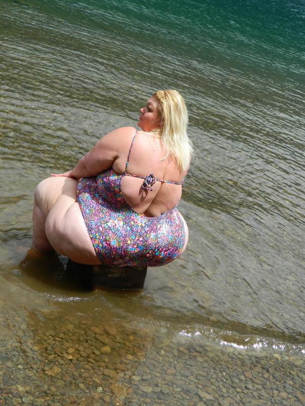 25P BBW Goddess #392