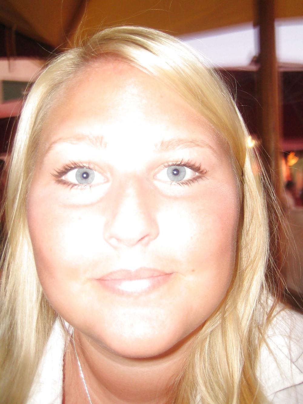 25P Chubby swedish girl