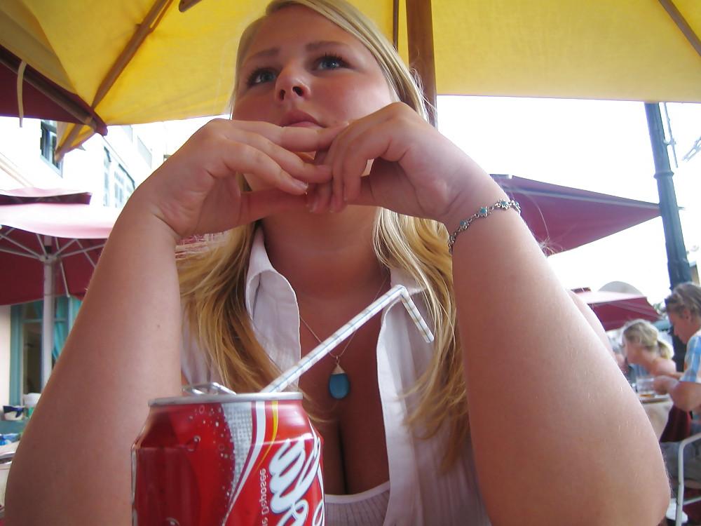25P Chubby swedish girl