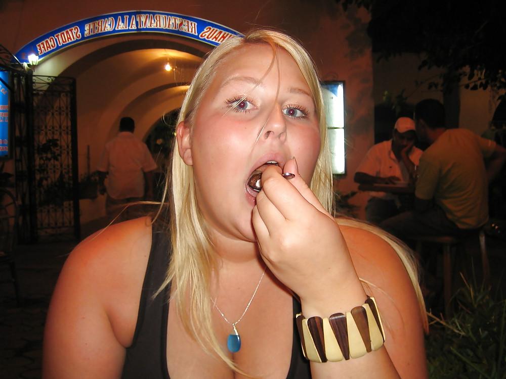 25P Chubby swedish girl