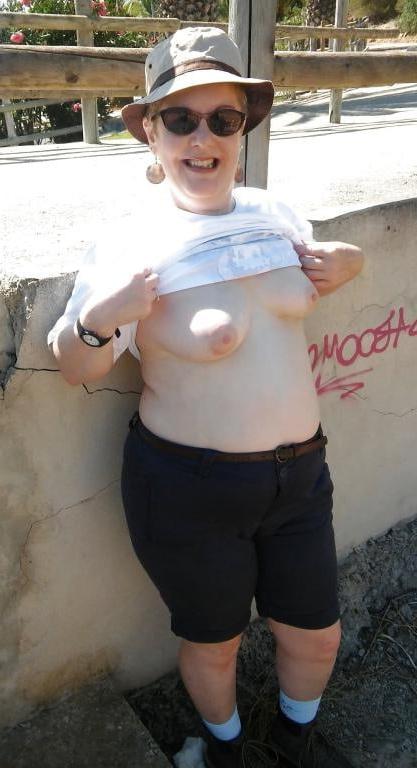 9P My wife 34