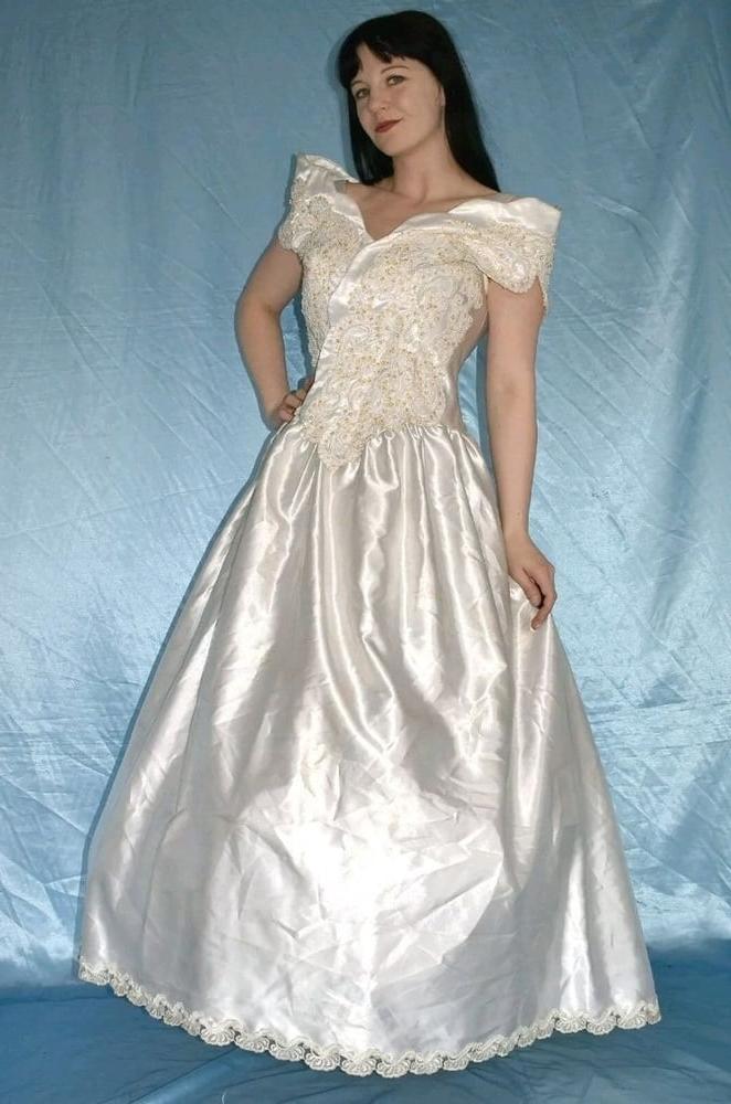 25P Silky wedding bride gowns &amp; dresses 2