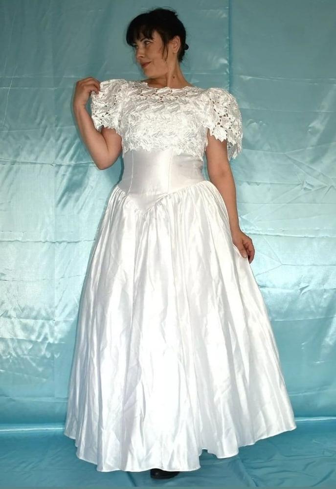 25P Silky wedding bride gowns &amp; dresses 2