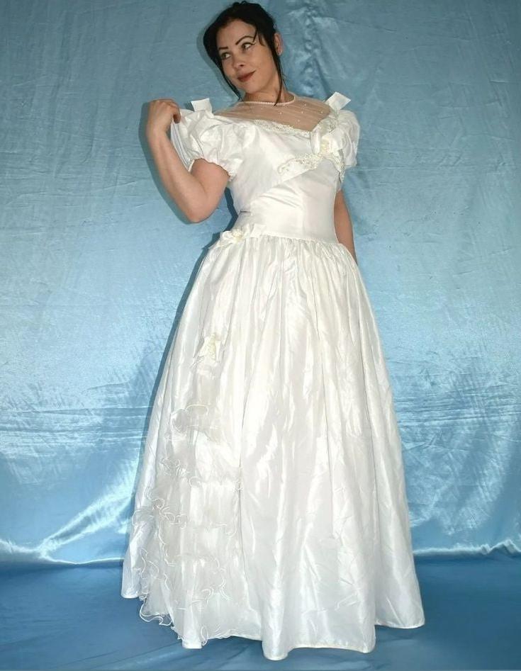 25P Silky wedding bride gowns &amp; dresses 2