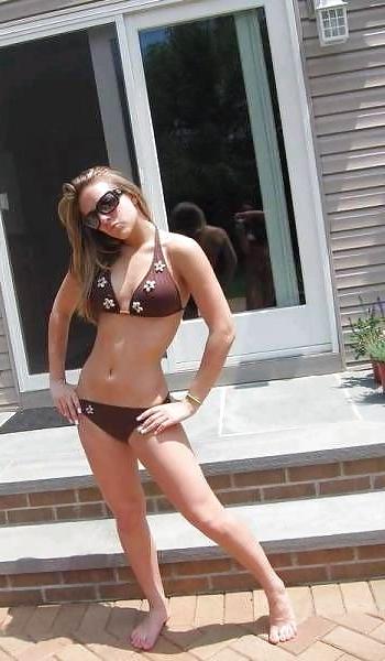 25P FEMALE OF 19 TO 21 YEARS OF AGE