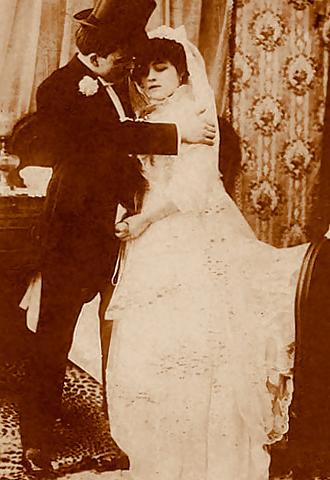 8P Vintage Porn Photo Art 4 - A Wedding Night c. 1890
