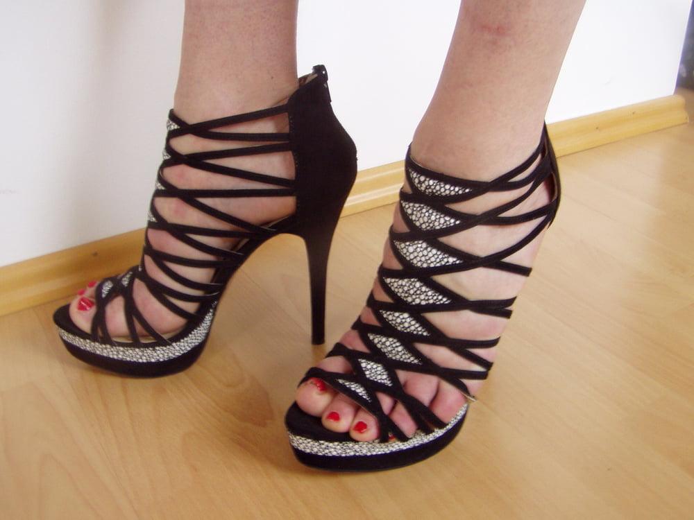 13P HEELS