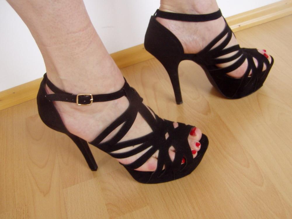 13P HEELS