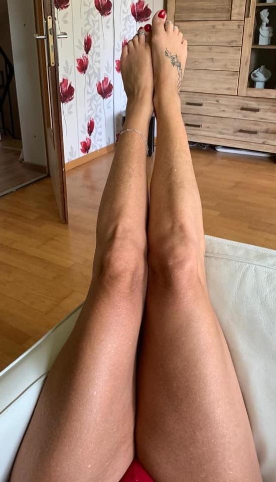 25P Sexy &amp; Chubby Legs 10