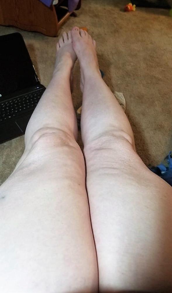 25P Sexy &amp; Chubby Legs 10