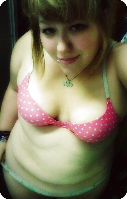 25P Chubby Selfshots 1