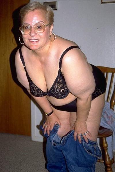 14P Mature  a little chubby