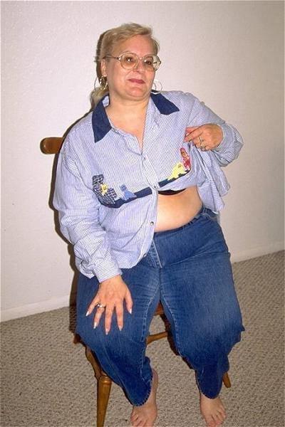 14P Mature  a little chubby