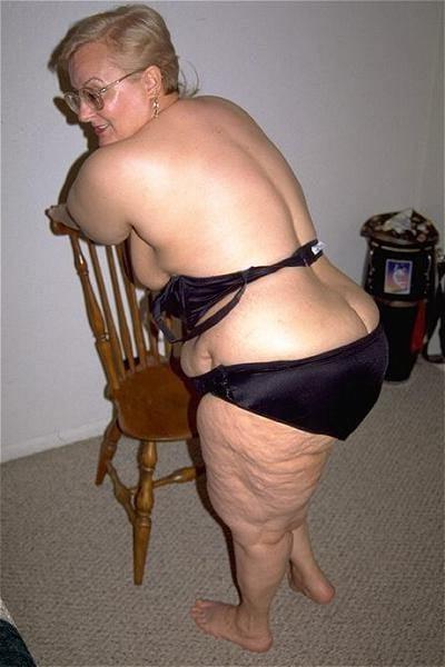 14P Mature  a little chubby