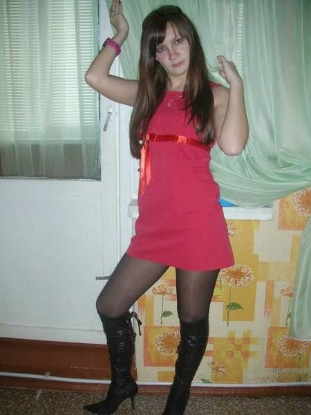 16P cute milf