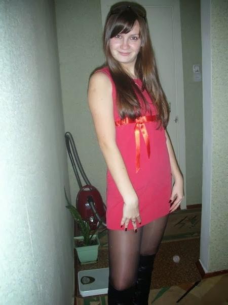 16P cute milf