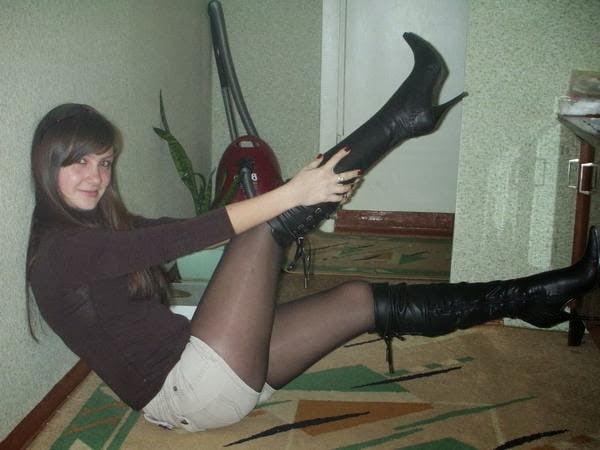 16P cute milf