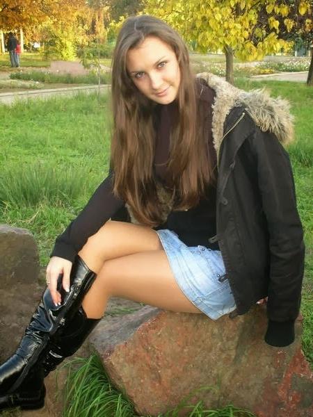 16P cute milf
