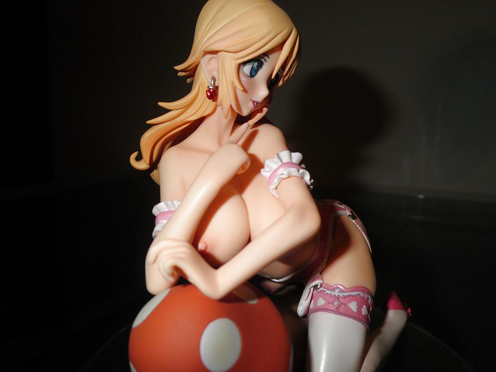 25P Figure bukkake 32 (princess bitch) aka princess peach