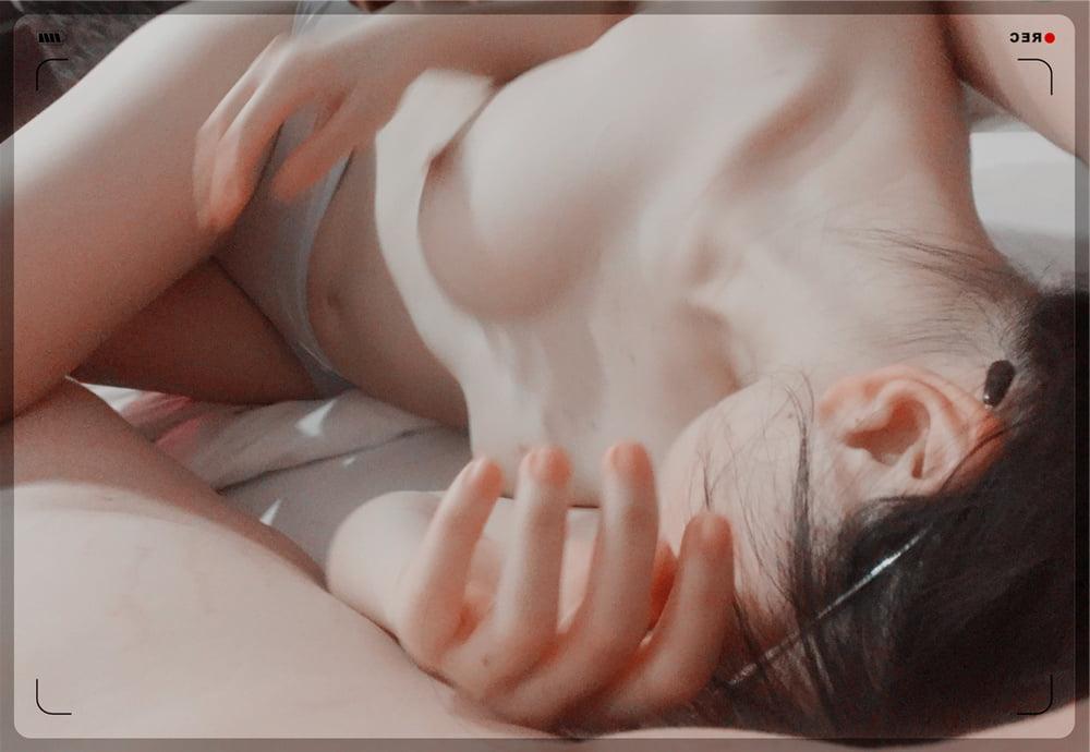 24P Asia girl with glasses 14