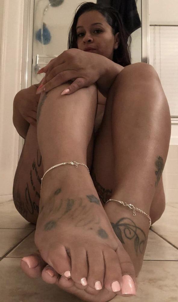 23P beautiful LATINA toes and soles pt7