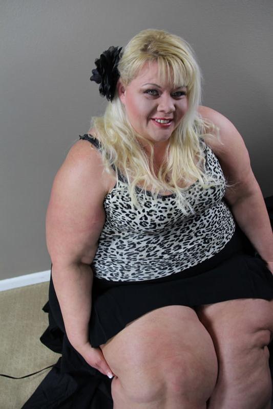 25P BBW Goddess #393