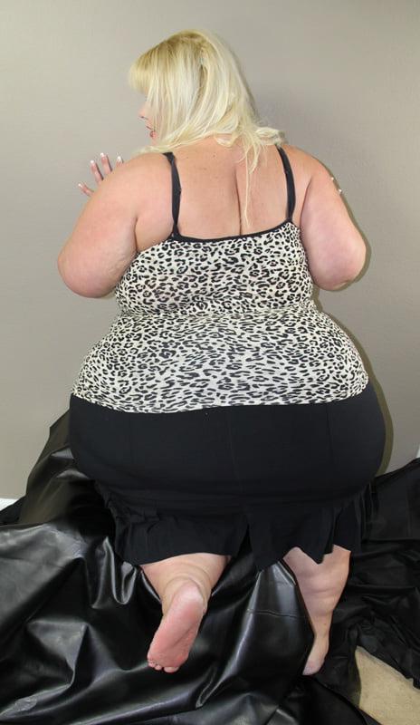 25P BBW Goddess #393