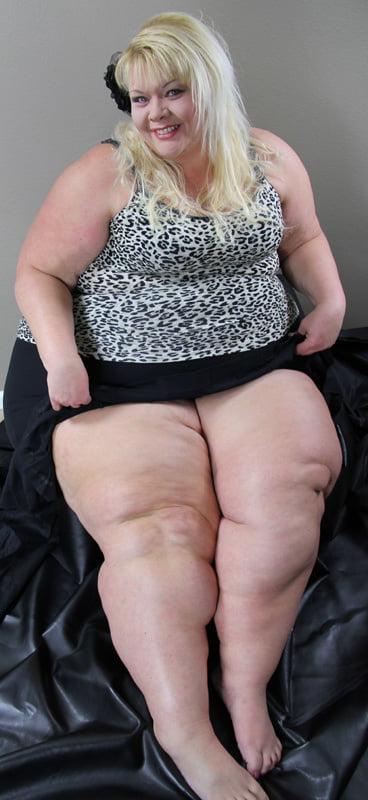 25P BBW Goddess #393