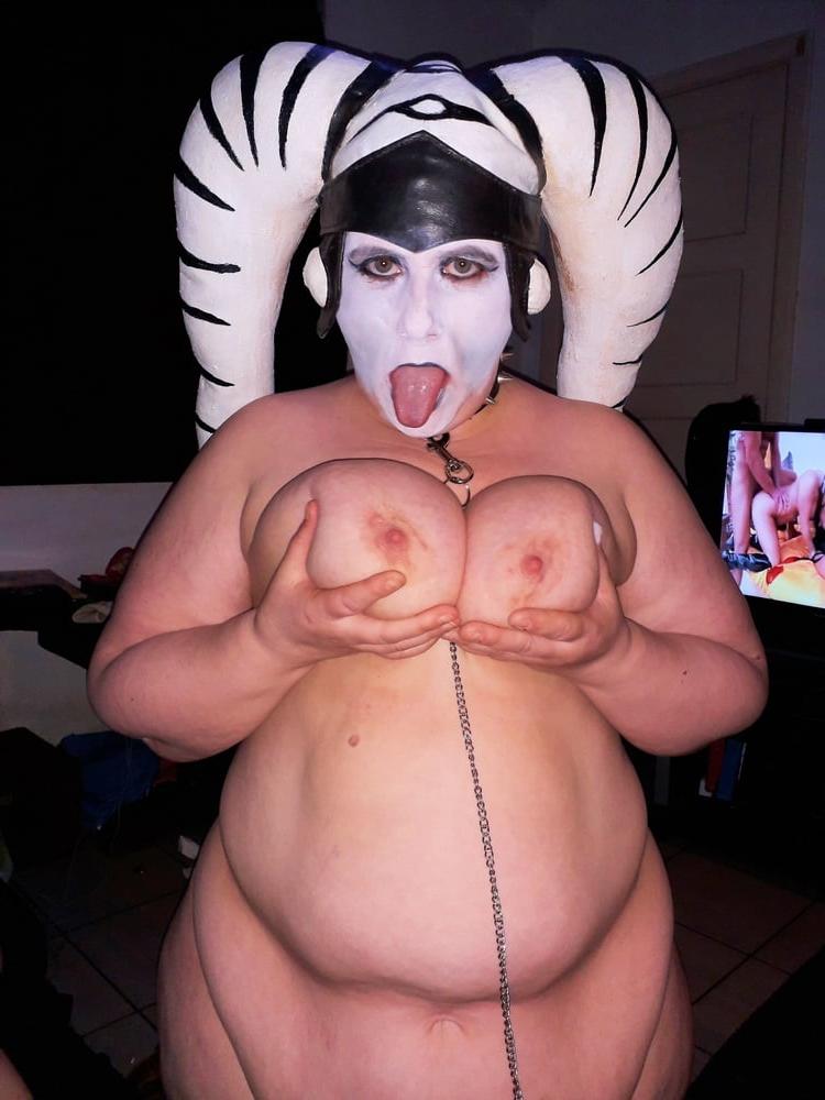 21P How to punish your twi'lek slave