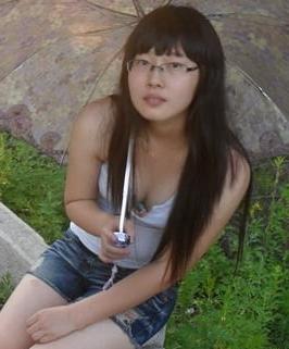 24P Asia girl with glasses 15