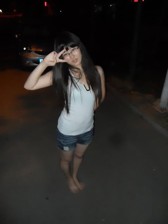 24P Asia girl with glasses 15