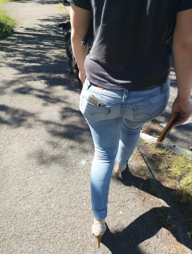 13P LAURA 32 Y FRENCH BITCH FROM AMIENS