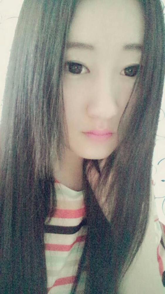 24P Asia girl with glasses 12