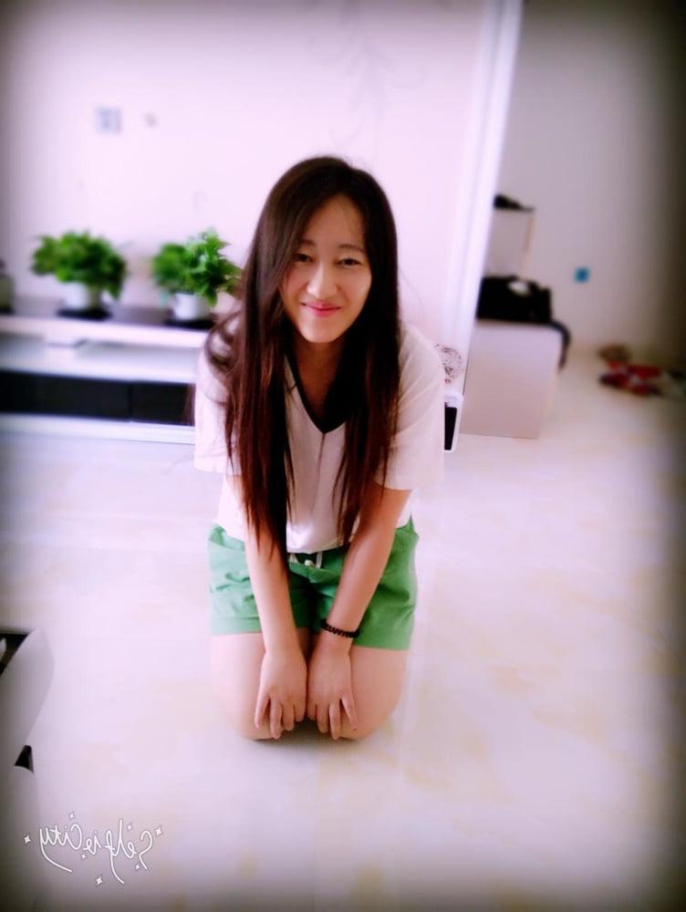 24P Asia girl with glasses 12