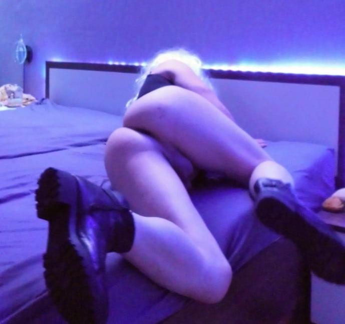 25P crossdresser slut
