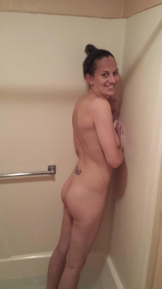 8P Devan is posing for money... (Part 2)