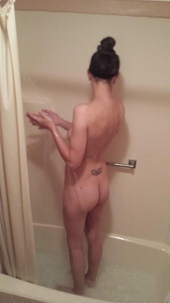 8P Devan is posing for money... (Part 2)