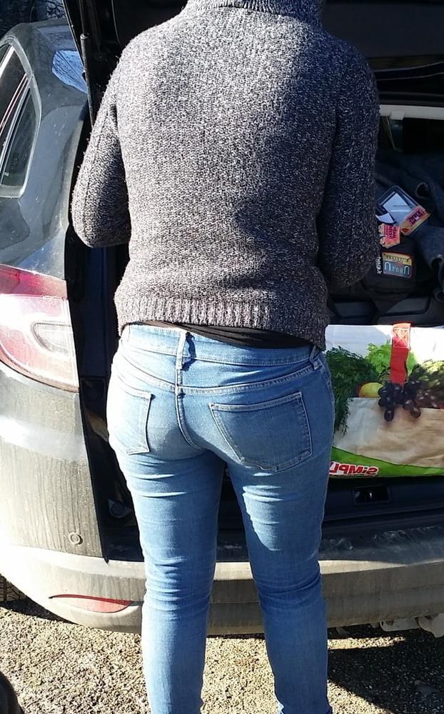 20P LAURA 32 Y FRENCH BITCH FROM AMIENS