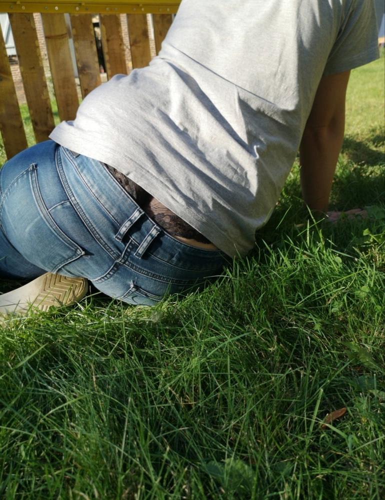 20P LAURA 32 Y FRENCH BITCH FROM AMIENS