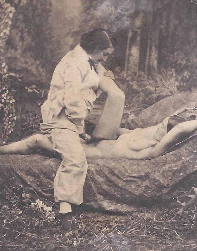 25P Real Vintage Porn 001