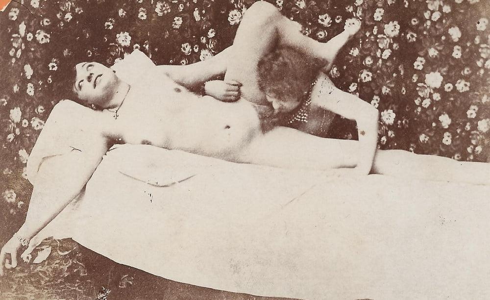 25P Real Vintage Porn 001
