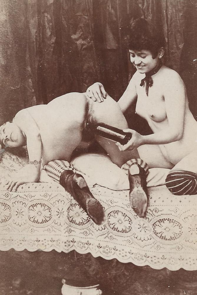 25P Real Vintage Porn 001