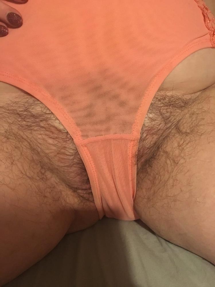 15P Gabrielly 54 yo chubby and hairy