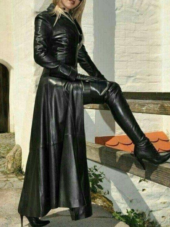 14P Herrin Domina Laura 4788 Frankfurt