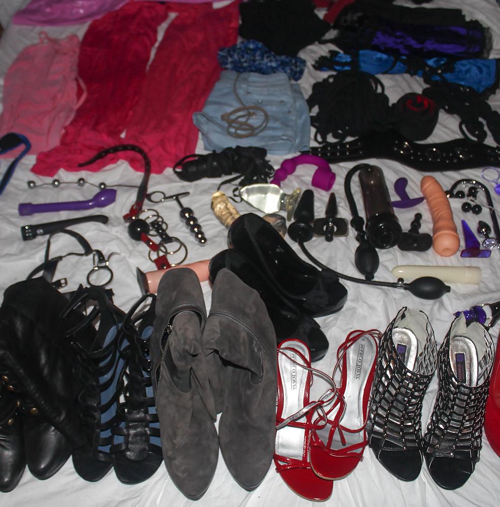 8P My toys and some clothings