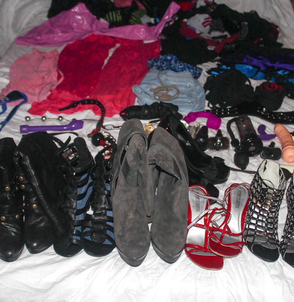 8P My toys and some clothings