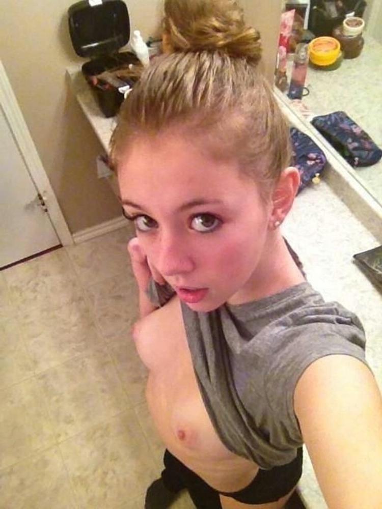 13P Janas Kinky Girls Next Door 85